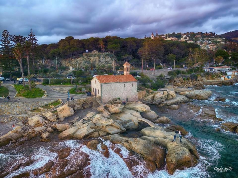 Villa Gaia - Luxury Villa, Pool & Wellness Rooms Bordighera Luaran gambar